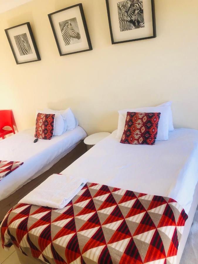 Mo-nize Villa Guesthouse Otjiwarongo Extérieur photo